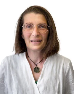 Porträt von Ariane Pössler